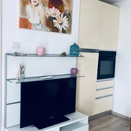 Casa Deca In The Center, Within Walking Distance Of The Sea *
